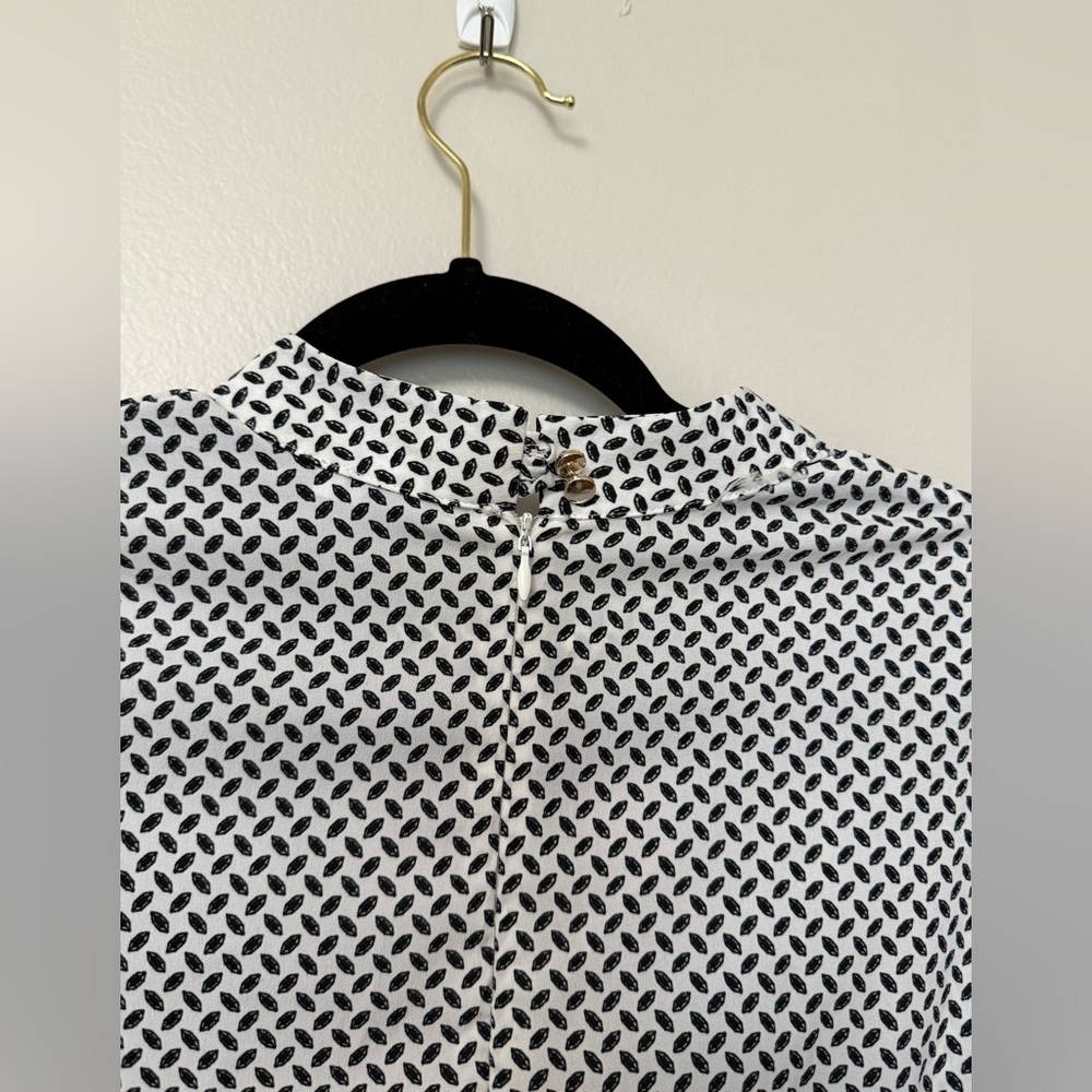 Black and White Patterned Blouse with statement Bow - Picture 5 of 11